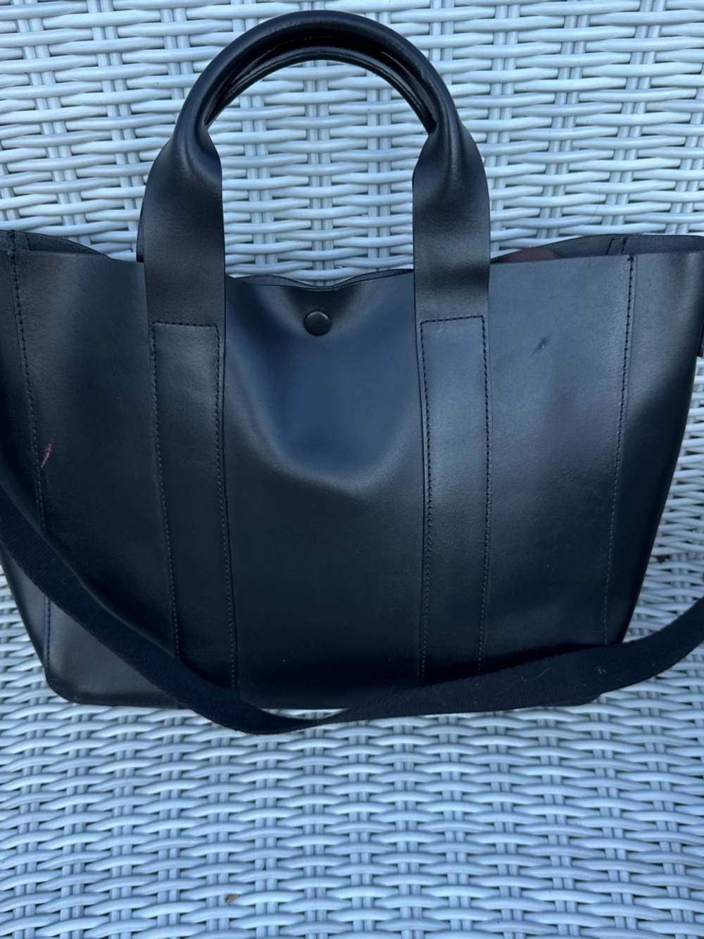 Gap vintage Classic Black Leather Tote Bag - Unbranded